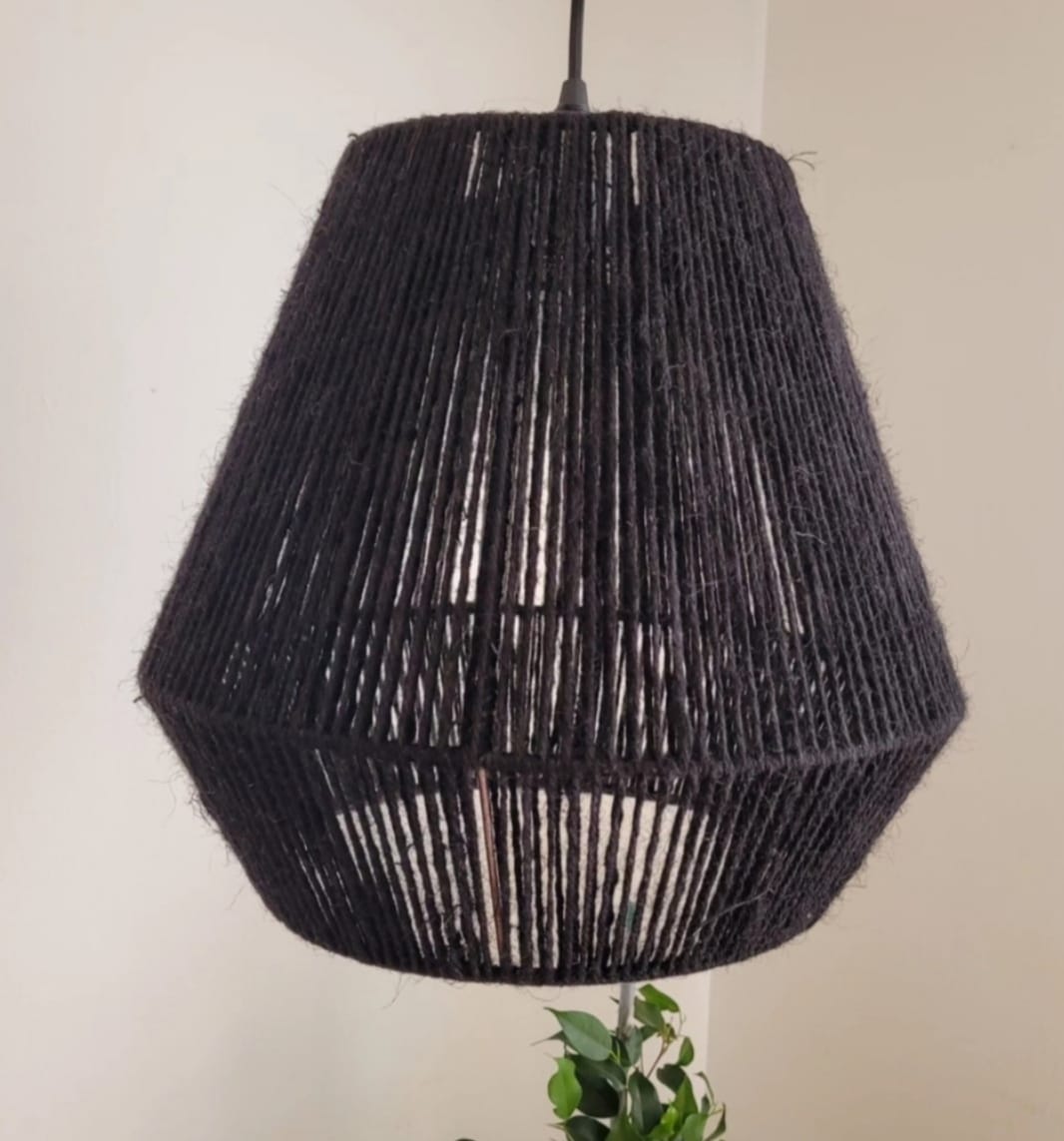 Lámpara Negra Elegante